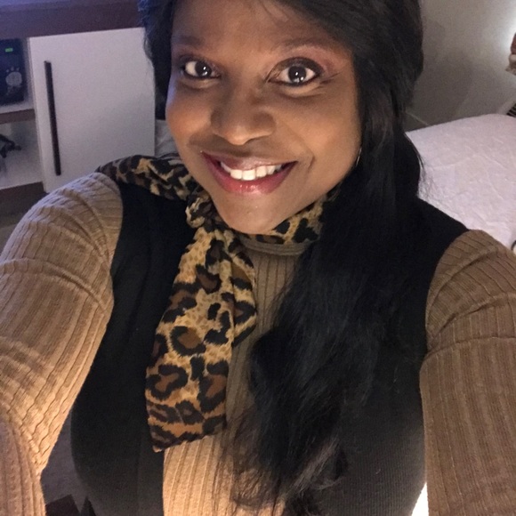 Meet your Posher, Ra’shelle - Picture 6 of 15